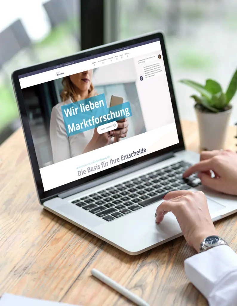 Mockup Intervista Laptop