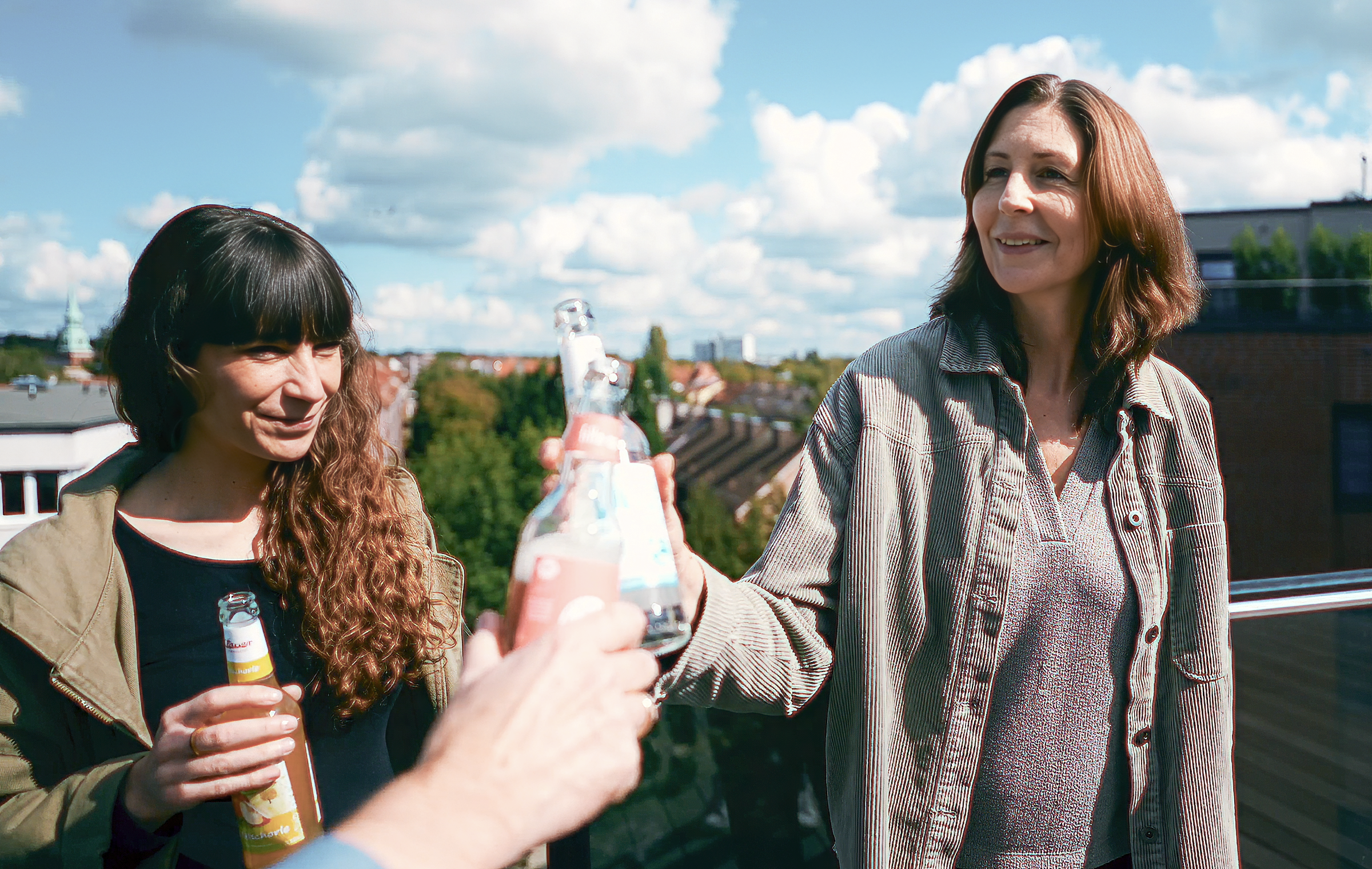 Team auf der Dachterrasse